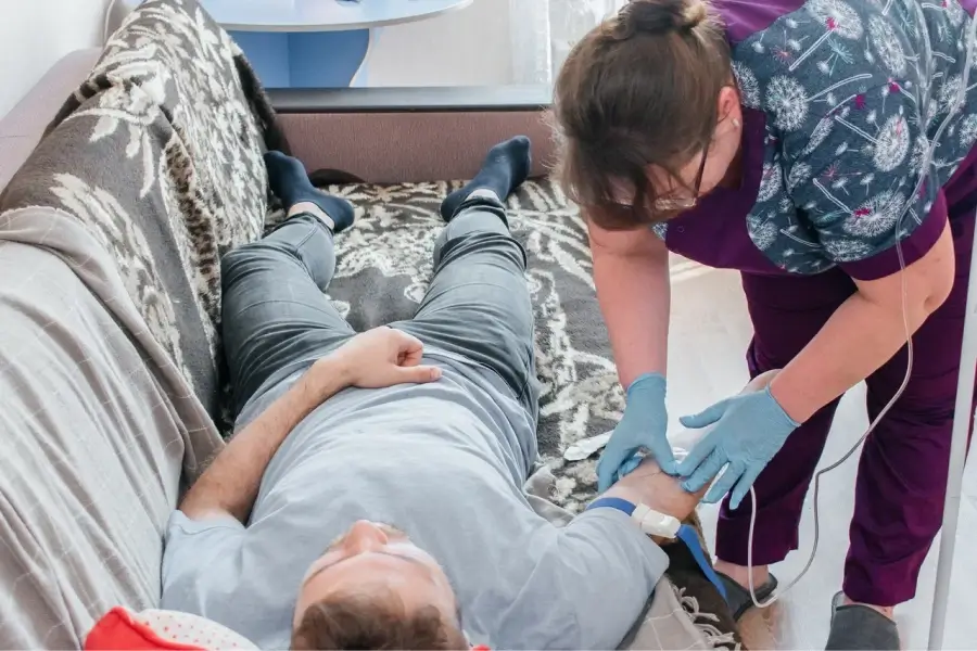Срочный вывод из запоя в Калтане: быстро, недорого